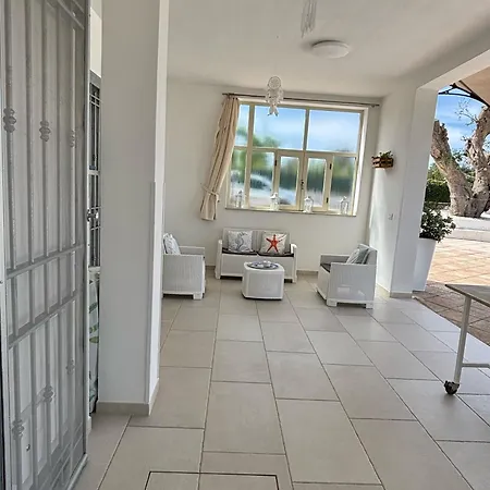 Dimora Del Gufo * 오스투니