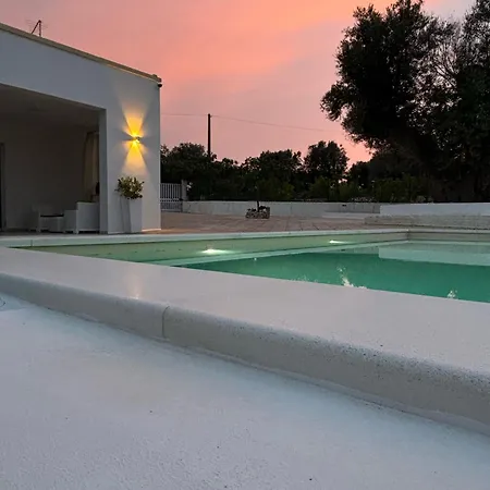 Dimora Del Gufo 빌라 오스투니