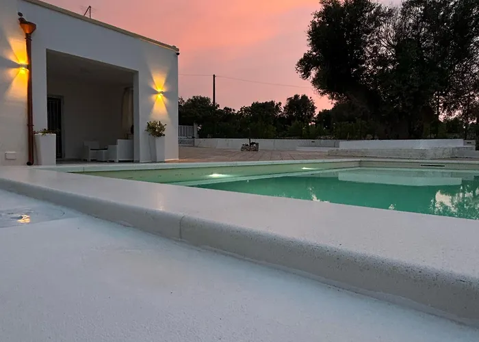 Dimora Del Gufo 빌라 오스투니