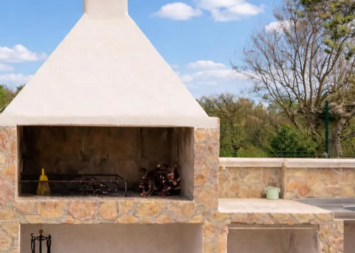 Dimora Del Gufo 빌라 오스투니