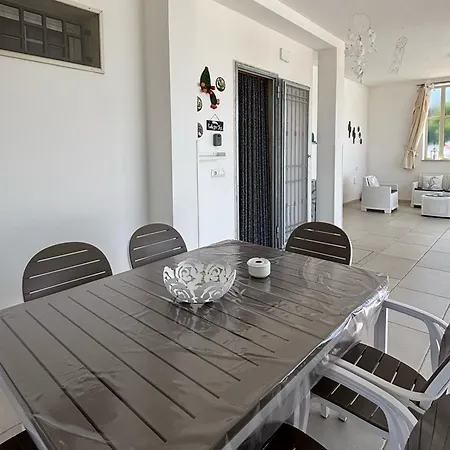 Dimora Del Gufo Остуни